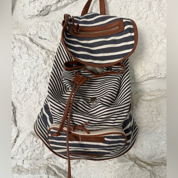 American eagle backpack - Picture 3 of 3